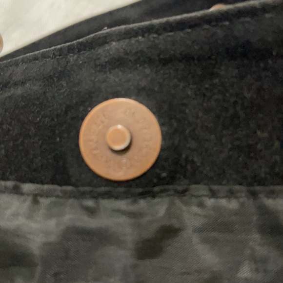 Beautiful Black Tote with a big tassel and handle - Picture 7 of 10